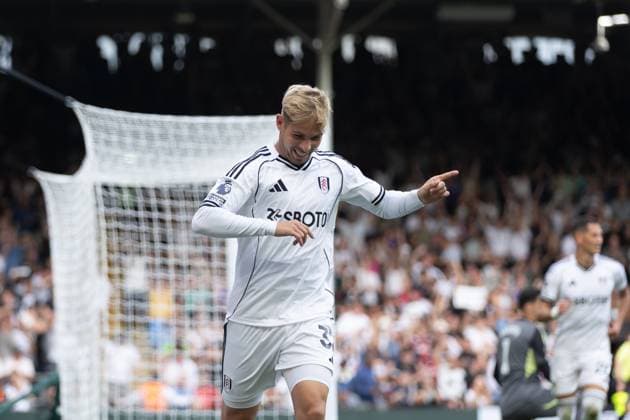Emile Smith Rowe of Fulham goal celebration during the Premier League match between Fulham and Manchester United, ManU at Craven Cottage on August 24, 2025 in London, England. Copyright: xPedroxSoaresx xSPPx Sportspressphoto_SPR15520