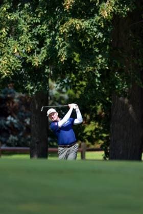The Ally Challenge GRAND BLANC,MICHIGAN-AUGUST 24: Ernie Els of South Africa hits to the first green during the final round of The Ally Challenge presented by McLaren at Warwick Hills Golf & Country Club, Grand Blanc, MI, USA Sunday, August 24, 2025. Grand Blanc Michigan United States  Copyright: xAmyxLemusx originalFilename:lemus-theallyc250824_npNvZ.jpg