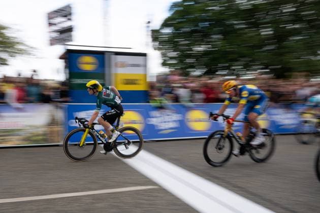 Radsport, Lidl Deutschland Tour, Etappe 4, 24.08.2025 Matthew Brennan (GBR, Team Visma Lease A Bike) Magdeburg Deutschland Copyright: xCarlaxNagelx
