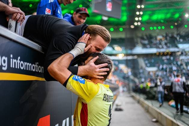 Fußball I Herren I Saison 2025-2026 I Bundesliga I 1. Spieltag I Borussia Mönchengladbach - Hamburger SV I 24.08.2025 Daniel Heuer Fernandes (1, Hamburger SV) Mönchengladbach BORUSSIA-PARK Nordrhein-Westfalen Deutschland *** Soccer I Men I Season 2025 2026 I Bundesliga I 1 Matchday I Borussia Mönchengladbach Hamburger SV I 24 08 2025 Daniel Heuer Fernandes 1, Hamburger SV Mönchengladbach BORUSSIA PARK Nordrhein Westfalen Germany Copyright: xLobecax xHenningxRohlfsx