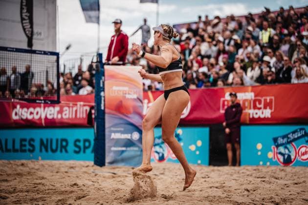 Beachvolleyball Frauen Allianz German Beach Tour 2025 Tourstop Berlin 24.08.2025 Melanie Paul jubelt Berlin Funkhaus Beach Berlin Deutschland