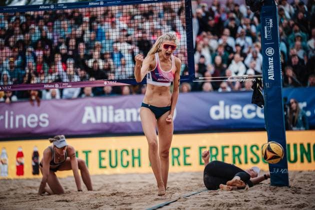 Beachvolleyball Frauen Allianz German Beach Tour 2025 Tourstop Berlin 24.08.2025 Nele Barber jubelt Berlin Funkhaus Beach Berlin Deutschland