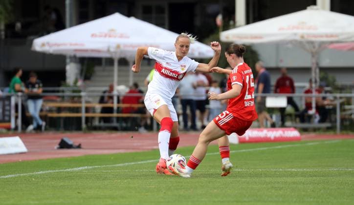 24.08.25 Frauen VfB Stuttgart - FC Bayern München II Deutschland, Stuttgart, 24.08.2025, Fussball, Frauen, 2. Bundesliga, VfB Stuttgart - FC Bayern München II (3:0): Meike Meßmer (VfB Stuttgart).