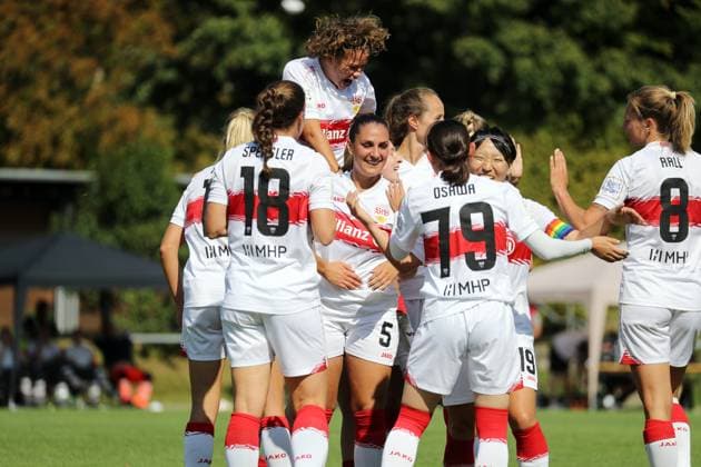 24.08.25 Frauen VfB Stuttgart - FC Bayern München II Deutschland, Stuttgart, 24.08.2025, Fussball, Frauen, 2. Bundesliga, VfB Stuttgart - FC Bayern München II (3:0): Haruka Osawa (VfB Stuttgart); Jubel Tor.