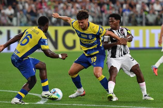 Foto IPP Massimo Rana Torino 24-08-2025 Calcio Campionato di Serie A 2025 2026 Juventus-Parma nella foto david jonathan Italy Photo Press - World Copyright italy ITALY  Copyright: xR4924_italyphotopressx