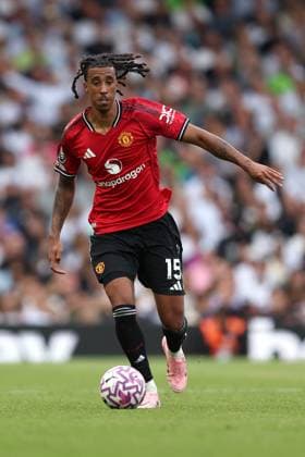 Fulham v Man Utd 24 August 2025, London - Premier League Football - Fulham v Manchester United, ManU - Leny Yoro of Manchester United - Photo: Charlotte Wilson Offside. London UK Copyright: xCharlottexWilsonx xOffsidexOffside