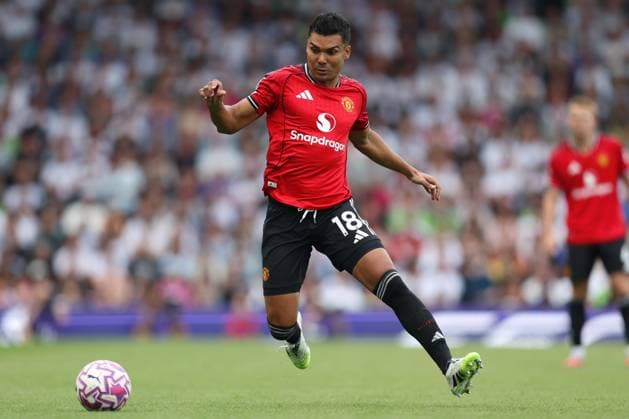 Fulham v Man Utd 24 August 2025, London - Premier League Football - Fulham v Manchester United, ManU - Casemiro of Manchester United - Photo: Charlotte Wilson Offside. London UK Copyright: xCharlottexWilsonx xOffsidexOffside