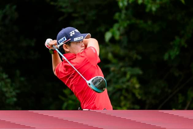 August 24, 2025, Mississauga, On, CANADA: Akie Iwai of Japan tees off on the fifth hole during the fourth round of the CPKC WomenöÄÃ s Open at the Mississauga Golf and Country Club in Mississauga, Ont., Sunday, Aug. 24, 2025. Akie Iwai  - ZUMAc35_ 20250824_zaf_c35_181 Copyright: xThomasxSkrljx