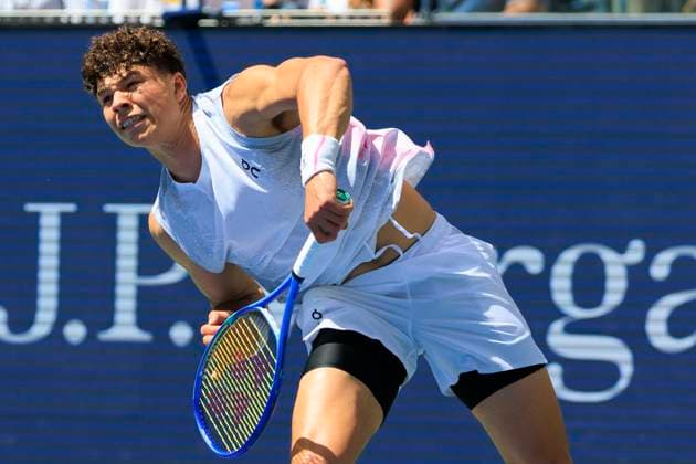 August 24, 2025, Flushing Meadows, New York, USA: Ben Shelton (in photo) during a match against Ignacio Buse on Day 1 of the 2025 US Open at USTA Billie Jean King National Tennis Center on Sunday August 24, 2025 in the Flushing neighborhood of the Queens borough of New York City. JAVIER ROJAS PI Flushing Meadows USA - ZUMAp124 20250824_zaa_p124_035 Copyright: xJavierxRojasx