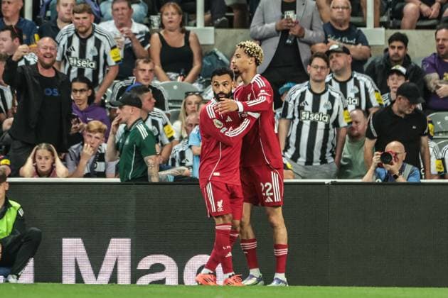 Premier League Newcastle United v Liverpool Hugo Ekitike of Liverpool celebrates his goal to make it 0-2 during the Premier League match Newcastle United vs Liverpool at St. James s Park, Newcastle, United Kingdom, 25th August 2025 (Photo by Mark Cosgrove News Images) Newcastle St. James s Park Tyne and Wear United Kingdom Copyright: xMarkxCosgrove NewsxImagesx
