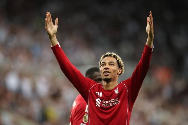 Newcastle United v Liverpool FC 25 August 2025 Newcastle-upon-Tyne - Premier League Football - Newcastle United v Liverpool FC - Hugo Ekitike of Liverpool celebrates after scoring the second goal for his team - (Photo by Dan Chesterton) Newcastle-upon-Tyne UK Copyright: xDanxChestertonxOffside