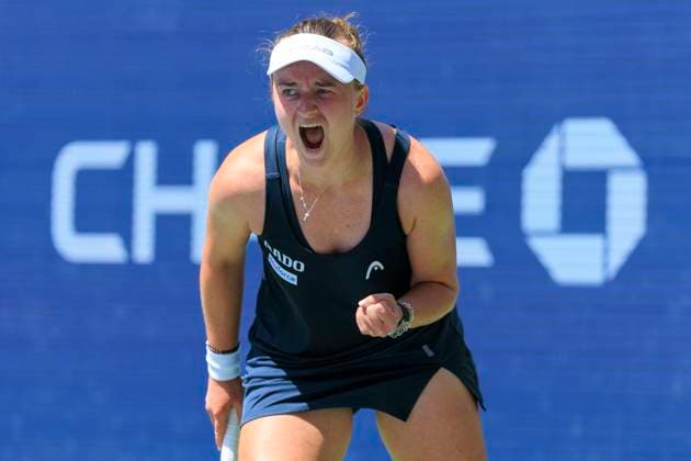 August 25, 2025, Flushing Meadows, New York, USA: BARBORA KREJCIKOVA celebrates after defeating Victoria Mboko 6-3, 6-2 on Day 2 of the 2025 US Open at USTA Billie Jean King National Tennis Center. Flushing Meadows USA - ZUMAp124 20250825_zaa_p124_014 Copyright: xJavierxRojasx