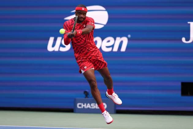 TENIS US OPEN 2025 25082025 N Z FRANCES TIAFOE USA W TRAKCIE MECZU PIERWSZEJ RUNDY TURNIEJU WIELKIEGO SZLEMA US OPEN 2025 MARCIN CHOLEWINSKI NEWSPIX.PL TENNIS US OPEN 2025 25082025 FRANCES TIAFOE OF USA DURING THE MATCH IN THE FIRST ROUND NEWSPIX.PL --- newspix.pl 
