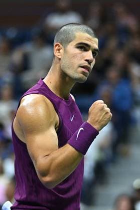 US Open - First Round Carlos Alcaraz (ESP) during his first round match at the 2025 US Open at Billie Jean National Tennis Center in New York City, NY, USA, on August 25, 2025. Photo by Corinne Dubreuil ABACAPRESS.COM New York City United States  Copyright: xDubreuilxCorinne ABACAx