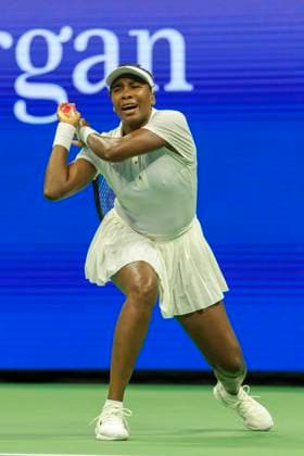 August 25, 2025, Flushing Meadows, New York, USA: Venus Williams during her match against Karolina Muchova on Day 2 of the 2025 US Open at USTA Billie Jean King National Tennis Center on Monday August 25, 2025 in the Flushing neighborhood of the Queens borough of New York City. JAVIER ROJAS PI Flushing Meadows USA - ZUMAp124 20250825_zaa_p124_089 Copyright: xJavierxRojasx