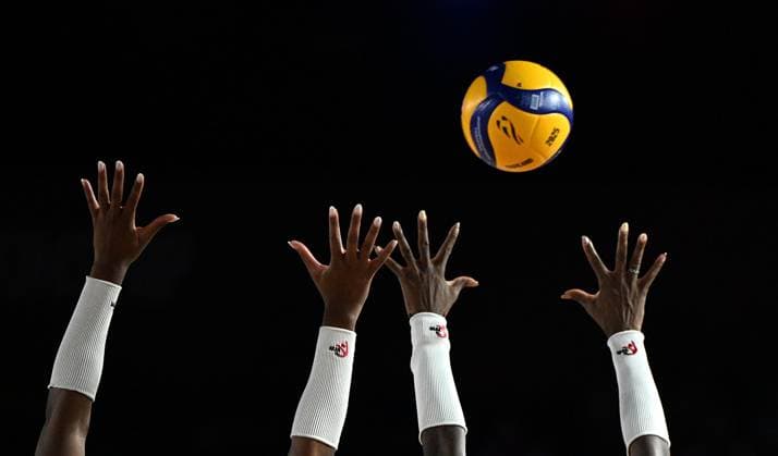 (250826) -- CHIANG MAI, Aug. 26, 2025 -- Players of France block the ball during the Preliminary Phase Pool C match between France and Greece at the Volleyball Women s World Championship, WM, Weltmeisterschaft in Chiang Mai, Thailand, Aug. 26, 2025. ) (SP)THAILAND-CHIANG MAI-VOLLEYBALL-WOMEN S WORLD CHAMPIONSHIP-FRANCE VS GREECE HouxZhaokang 