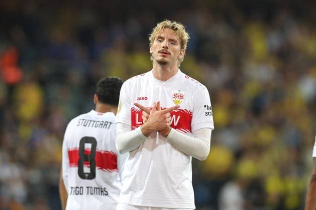 26.08.2025, xtgx, Fussball - DFB Pokal 1.Runde Eintracht Braunschweig - VfB Stuttgart emspor, v.l. Nick Woltemade (Stuttgart, 11) Jubel, Torjubel, jubelt ueber das Tor, celebrate the goal, celebration (DFL DFB REGULATIONS PROHIBIT ANY USE OF PHOTOGRAPHS as IMAGE SEQUENCES and or QUASI-VIDEO) Braunschweig