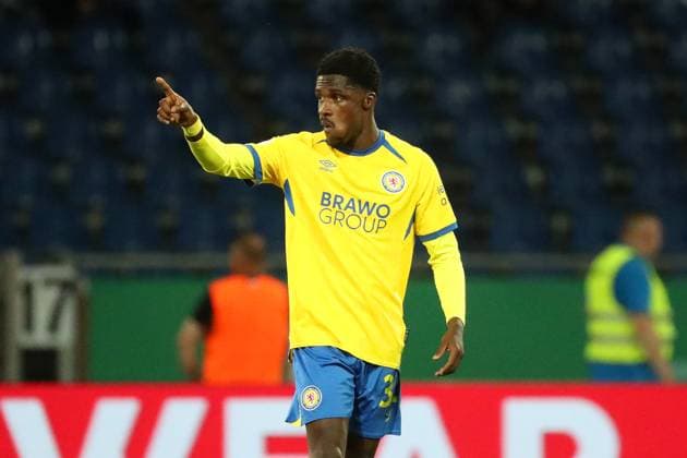 Braunschweig vs. Stuttgart, DFB Pokal 1. Runde Braunschweig, 26.08.2025, FUßBALL - Eintracht Braunschweig vs. VfB Stuttgart, 1. Runde DFB Pokal, Saison 2025 26. Christian Conteh (Eintracht Braunschweig) nach dem Tor zum 4:4 Braunschweig