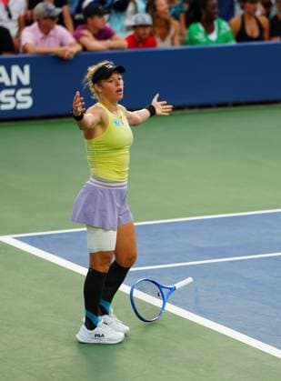 Laura Siegemund celebrates her first round win 2025 US Open, Day Three, USTA Billie Jean King National Tennis Center, New York, USA - 26 Aug 2025New York USTA Billie Jean King National T New York (NY) United States of America  Copyright: xJavierxGarcia Shutterstockx 15451865fa