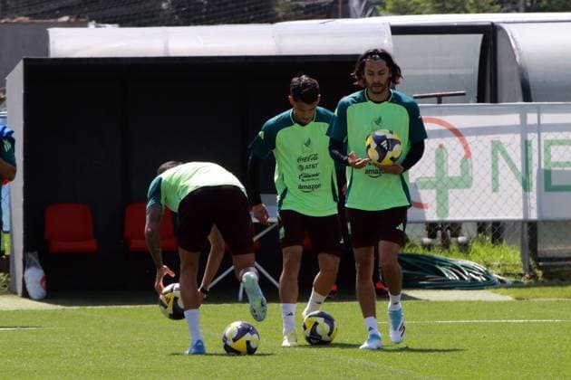 Fußball, Nationalteam Mexiko Training Mexican National Soccer Team Training In Mexico City Players of the Mexican National Soccer Team train at the High Performance Center (CAR) of the Mexican Football Federation in Mexico City, Mexico, on August 26, 2025. The Mexican national team, Nationalteam continues its preparation at the High Performance Center (CAR) on the second day of the microcycle prior to the next FIFA Date. MÃ xico City Mexico  Copyright: xJosexLuisxToralesx originalFilename:torales-notitle250826_npHSA.jpg