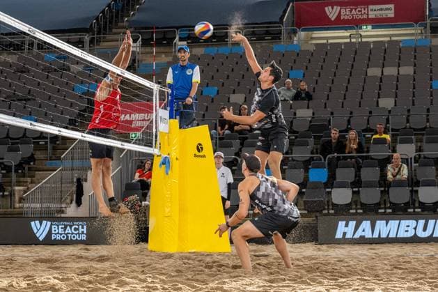 RECORD DATE NOT STATED Beach Pro Tour - Elite 16 Hamburg, 27.08.2025 Sven Winter (Player No. 2, GER), Lukas Pfretzschner L. (Player No. 1; Beach Pro Tour - Elite 16 Hamburg am 27.08.2025 Copyright: xBEAUTIFULxSPORTS PeterxWeberx