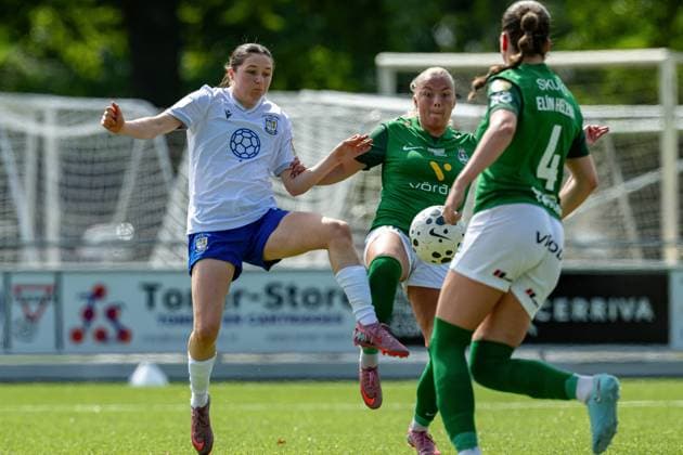 UEFA Women s Champions League Second Qualifying Round Semi-Final, Sportpark Schreurserve, Enschede, The Netherlands 27 8 2025 Athlone Town vs Breidablik Roisin Molloy of Athlone Town AFC in scoring position Roisin Molloy in scoring position 27 8 2025  Copyright: x INPHO FrankxUijlenbroekx FU1_5549 20250827
