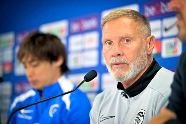 Racing Genk v Lech Poznan - UEFA Europa League Media Activities 27 08 2025 GENK, BELGIUM - AUGUST 27 : Fink Thorsten head coach and Ito Junya forward of KRC Genk talking to the press during a press conference, PK, Pressekonferenz ahead of the UEFA Europa League 2025 26 play-off round first leg between Racing Genk and Lech Poznan on August 27, 2025 in Genk, Belgium, 27 08 2025 Genk Belgium  Copyright: xSesx