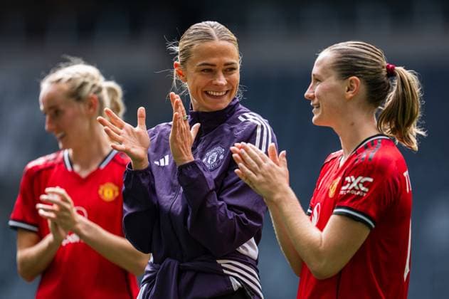 250827 Fridolina Rolfo and Elisabeth Terland of Manchester United, ManU after the UEFA Women s Champions League qualifying match between Manchester United and PSV Eindhoven on August 27, 2025 in Stockholm. Photo: Jonathan Näckstrand BILDBYRAN COP 94 JN0223 fotboll football soccer fotball uefa womens champions league manchester united wfc psv eindhoven dam bbeng Copyright: JONATHANxNÄCKSTRAND BB250827JN011