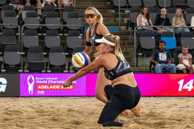 RECORD DATE NOT STATED Beach Pro Tour - Elite 16 Hamburg, 27.08.2025 Chenoa Christ (Player No. 1, GER), Anna-Chiara Reformat (Player No. 2; Beach Pro Tour - Elite 16 Hamburg am 27.08.2025 Copyright: xBEAUTIFULxSPORTS PeterxWeberx