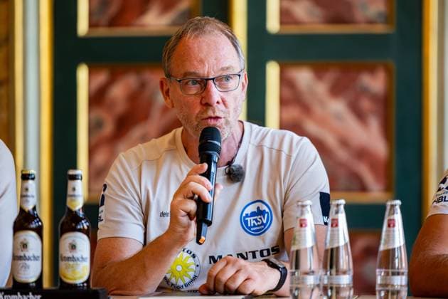 27.08.2025, GER, Handball, Maenner, Saison 25 26, Daikin 1.Bundesliga,Pressekonferenz des ThSV Eisenach vor dem 1. Spieltag gegen den SC DHfK Leipzig Maik Nowak (ThSV Eisenach) 99817 Eisenach Stadtschloss Eisenach Thueringen Deutschland