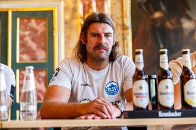 27.08.2025, GER, Handball, Maenner, Saison 25 26, Daikin 1.Bundesliga,Pressekonferenz des ThSV Eisenach vor dem 1. Spieltag gegen den SC DHfK Leipzig Sebastian Hinze (ThSV Eisenach,Trainer) 99817 Eisenach Stadtschloss Eisenach Thueringen Deutschland
