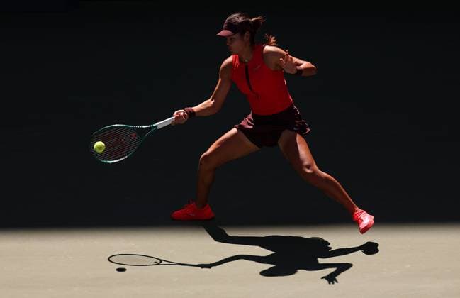 Emma Raducanu of GBR in action 2025 US Open, Day Four, USTA Billie Jean King National Tennis Center, New York, USA - 27 Aug 2025New York USTA Billie Jean King National T New York (NY) United States of America  Copyright: xEllaxLing Shutterstockx 15457573v