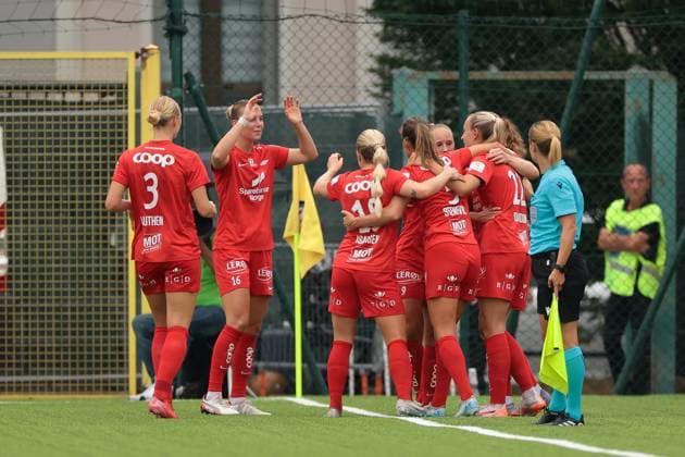 Milan, Italy, 27th August 2025. Dilja Yr Zomers of SK Brann celebrates with team mates after scoring to level the game at 1-1 during the SK Brann vs FC Internazionale Women UEFA Womens Champions League match at Youth Development Centre, Milan. Picture credit should read: Jonathan Moscrop Sportimage EDITORIAL USE ONLY. No use with unauthorised audio, video, data, fixture lists, club league logos or live services. Online in-match use limited to 120 images, no video emulation. No use in betting, games or single club league player publications. SPI_011_JM_SKBRANN_INTER_UWCL SPI-4080-0011