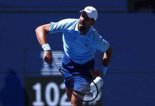 2025 US Open Tennis Championships, Day Four, Billy Jean-King Tennis Centre, Flushing Meadows, New York, USA, 27 08 2025 Novak Djokovic (SRB) in action during his second round match against Zachary Svajda (USA) in the 2025 US Open at Flushing Meadows New York Billy Jean King Tennis Centre, Flushing Meadows New York USA Copyright: xMarkxGreenwoodx