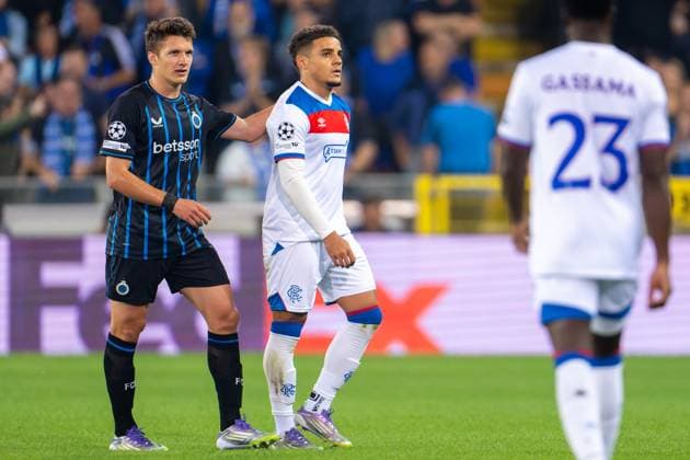2025-08-27 Club Brugge v Rangers - UEFA Champions League Play-offs Round Second Leg BRUGGE, BELGIUM - AUGUST 27: Christos Tzolis of Club Brugge interacts with Max Aarons of Rangers after his red card during the UEFA Champions League Play-offs Round Second Leg match between Club Brugge and Rangers at Jan Breydel Stadium on August 27, 2025 in Brugge, Belgium. Brugge Jan Breydel Stadium Belgium Content not available for redistribution in The Netherlands directly or indirectly through any third parties. Copyright: xJorisxVerwijstx