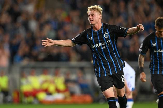 250827 Club Brugge vs Glasgow Rangers Joaquin Seys (65) of Club Brugge celebrates after scoring the 3-0 goal during the Uefa Champions League play offs second leg game in season 2025 - 2026 between Club Brugge KV and Glasgow Rangers on August 27 , 2025 in Brugge, Belgium. (Photo by David Catry Isosport) Brugge Belgium  Copyright: xDavidxCatryx 20250827DSC_0071