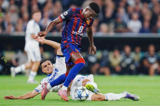 Champions League qualifier: FC Copenhagen - FC Basel 1893 FC Copenhagen Mohamed Elyounoussi and Abemly Meto Silu, FC Basel 1893 vies for the ball during the Champions League qualifying match between FC Copenhagen and FC Basel 1893 at Parken in Copenhagen on Wednesday, August 27, 2025. , Copenhagen Denmark Copyright: Ritzau Scanpix LiselottexSabroex spdk20250827-215316-L