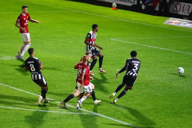 Brian Mbeumo of Manchester United, ManU scores to make it 2-1 Grimsby Town v Manchester United, EFL Carabao Cup, Second Round, Football, Blundell Park, Grimsby, UK - 27 Aug 2025Grimsby Blundell Park United Kingdom EDITORIAL USE ONLY No use with unauthorised audio, video, data, fixture lists, club league logos or live services. Online in-match use limited to 120 images, no video emulation. No use in betting, games or single club league player publications. Copyright: xPaulxCurrie Shutterstockx 15457582cb