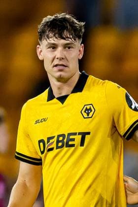 Wolverhampton Wanderers v West Ham United EFL Cup 26 08 2025. Wolverhampton Wanderers forward Jorgen Strand Larsen (9) after the EFL Cup match between Wolverhampton Wanderers and West Ham United at Molineux, Wolverhampton, England on 26 August 2025. Wolverhampton Molineux West Midlands England Editorial use only DataCo restrictions apply See www.football-dataco.com , Copyright: xManjitxNarotrax PSI-22686-0150