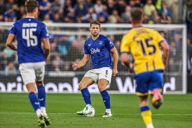 Carabao Cup Everton v Mansfield Town James Tarkowski of Everton during the Carabao Cup match Everton vs Mansfield Town at Hill Dickinson Stadium, Liverpool, United Kingdom, 27th August 2025 (Photo by Alfie Cosgrove News Images) Liverpool Hill Dickinson Stadium Merseyside United Kingdom Copyright: xAlfiexCosgrove NewsxImagesx