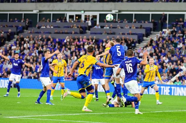 27th August 2025; Hill Dickinson Stadium, Liverpool, England; EFL Carabao Cup Football, Everton versus Mansfield Town; Michael Keane of Everton FC clears his box with a header  RogerxEvans