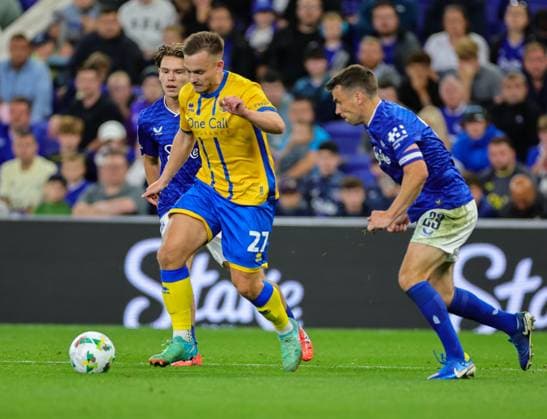 27th August 2025; Hill Dickinson Stadium, Liverpool, England; EFL Carabao Cup Football, Everton versus Mansfield Town; Luke Bolton of Mansfield Town on the ball  RogerxEvans