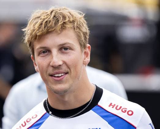 ZANDVOORT - Liam Lawson (Racing Bulls) arrives at the Zandvoort Circuit ahead of the F1 Dutch Grand Prix on August 28, 2025, in Zandvoort, Netherlands. ANP SANDER KONING xVIxANPxSportx xxANPxIVx 534318810 originalFilename: 534318810.jpg