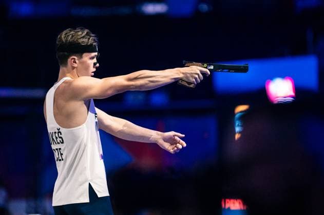 Czech modern pentathlete Matej Lukes competes during men s qualification for the World Championships in Kaunas, Lithuania, August 28, 2025. (CTKxPhoto FilipxKomorous) CTKPhotoF202508280030101  CTKPhotoF202508280030101
