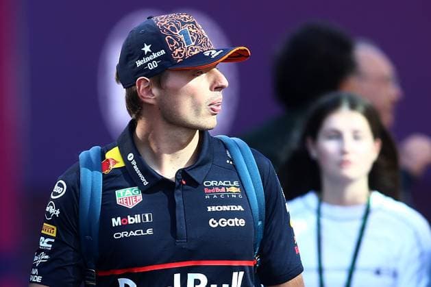 28.08.2025, xsvx, Motorsport FIA Formel 1, 2025 Dutch Grand Prix v.l. Max Verstappen (Oracle Red Bull Racing) Startnummer 1 (FIA REGULATIONS PROHIBIT ANY USE OF PHOTOGRAPHS as IMAGE SEQUENCES and or QUASI-VIDEO) Zandvoort