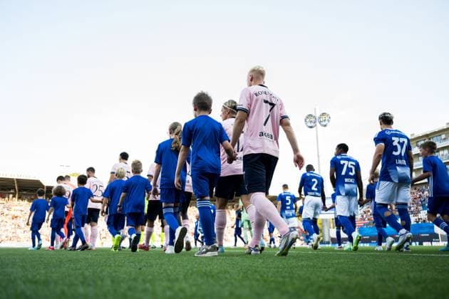 250828 Otto Rosengren of Malmö FF ahead of the second leg UEFA Europa League play-off football match between SK Sigma Olomouc and Malmö FF on August 28, 2025 in Olomouc. Photo: Petter Arvidson BILDBYRAN kod PA PA1072 fotboll football soccer fotball uefa europa league europa league malmö ff sk sigma olomouc bbeng playoff Copyright: PETTERxARVIDSON BB250828PA075