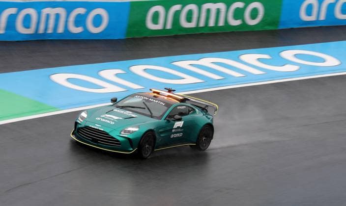 28.08.2025, Circuit Park Zandvoort, Zandvoort, FORMULA 1 HEINEKEN DUTCH GRAND PRIX 2025 , im Bild Safety Car Fahrer Bernd Mayländer im Aston Martin Safety Car. (Photo by Hasan Bratic DeFodi Images)