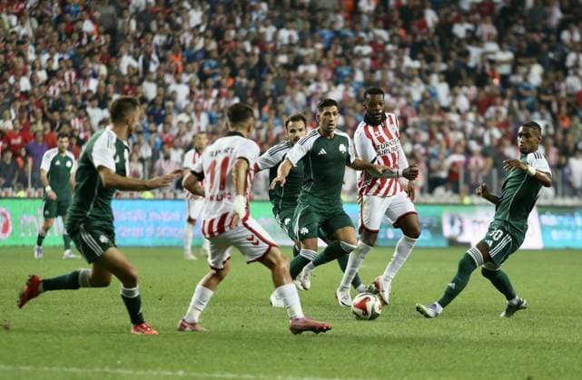 Samsunspor v Panathinaikos - UEFA Europa League SAMSUN, TURKIYE - AUGUST 28: Ntcham (R) of Samsunspor competes during the UEFA Europa League playoff round second leg football match between Samsunspor and Panathinaikos at 19 May Stadium in Samsun, Turkiye on August 28, 2025. Recep Bilek Anadolu Samsun Turkey. Editorial use only. Please get in touch for any other usage.  Copyright: x2025xAnadoluxRecepxBilekx