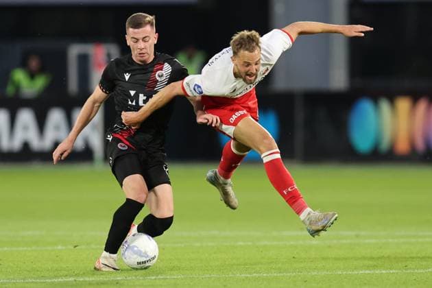 David Min of FC Utrecht battles for the ball with Karlo Abramovic of Zrinjski during the match FC Utrecht - Zrinjski at the Galgenwaard for the Europa League (play-off) season 2024-2025 in Utrecht, Netherlands on 28 august 2025, (photo by Peter Lous EYE4images DeFodi Images)