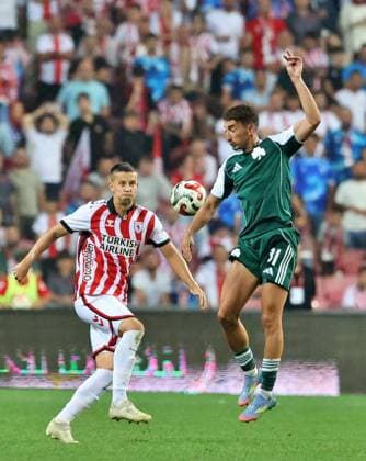 Samsunspor v Panathinaikos - UEFA Europa League SAMSUN, TURKIYE - AUGUST 28: Lubomir Satka (37) of Samsunspor in action against Filip Duricic (31) of Panathinaikos during UEFA Europa League playoff round second leg football match between Samsunspor and Panathinaikos at 19 May Stadium in Samsun, Turkiye on August 28, 2025. Veysel Altun Anadolu Samsun Turkey. Editorial use only. Please get in touch for any other usage.  Copyright: x2025xAnadoluxVeyselxAltunx